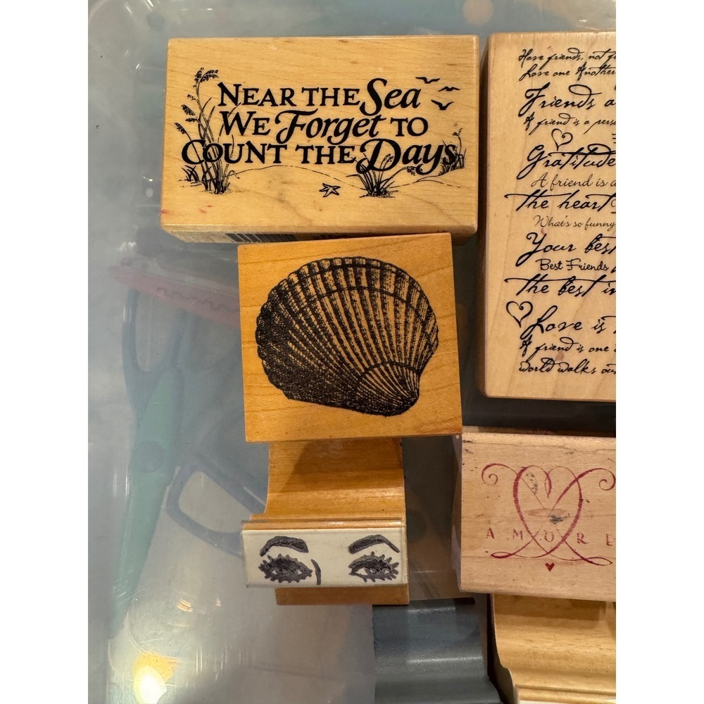 Lot of 12 Wood Mounted Rubber stamps - Picture 2 of 9